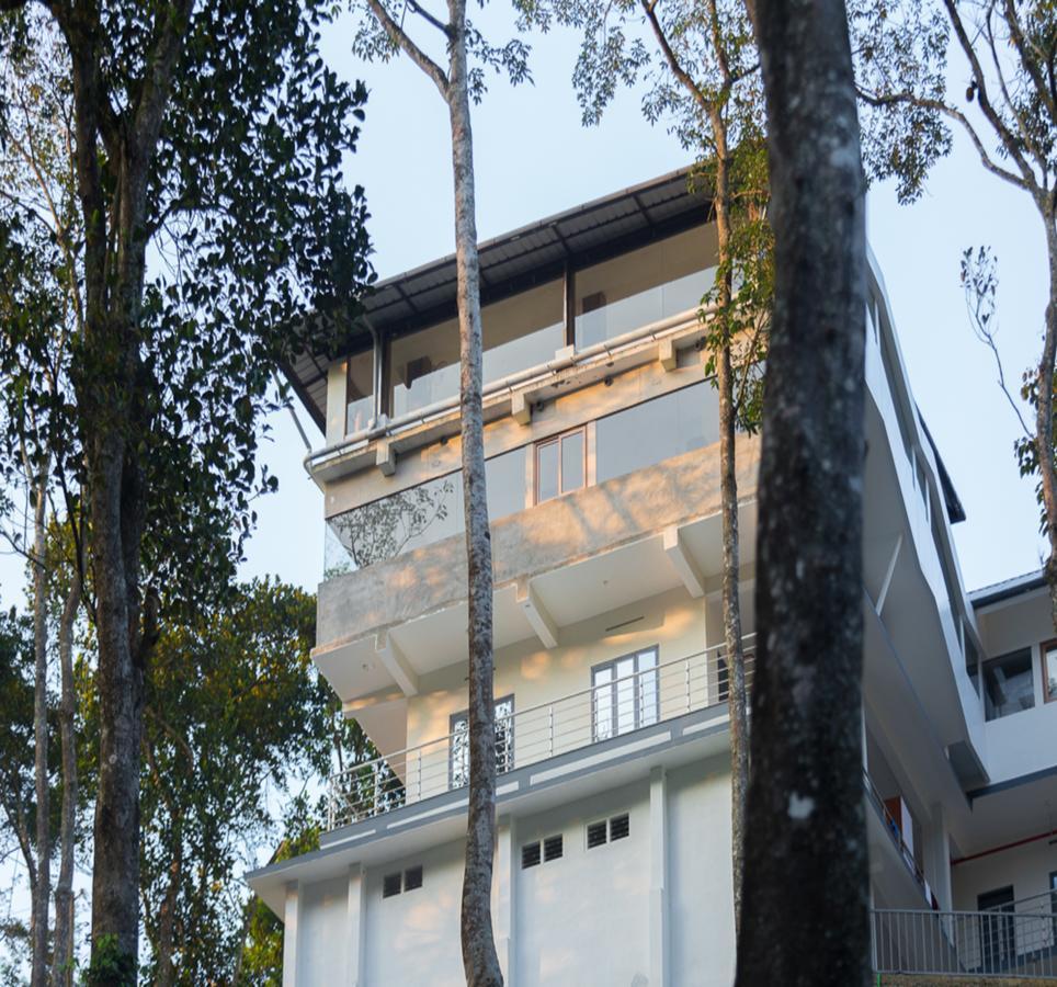 Hôtel Hostess Thekkady Extérieur photo