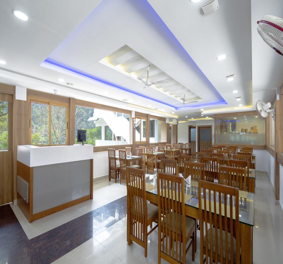Hôtel Hostess Thekkady Extérieur photo