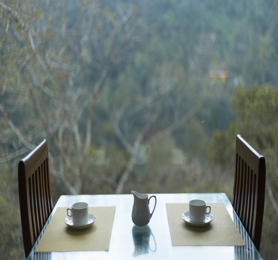 Hôtel Hostess Thekkady Extérieur photo