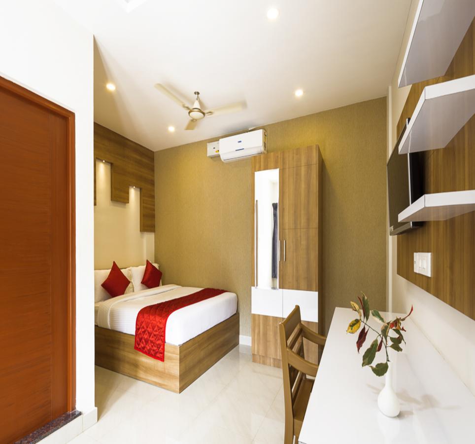 Hôtel Hostess Thekkady Extérieur photo