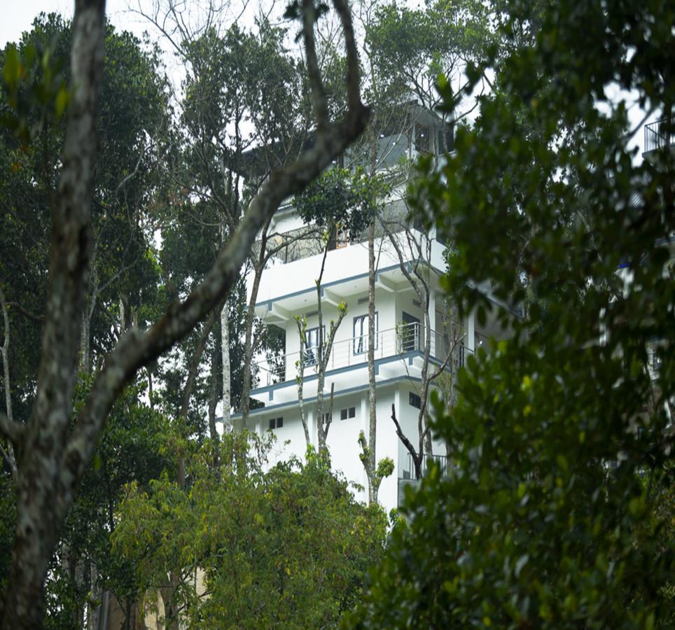 Hôtel Hostess Thekkady Extérieur photo