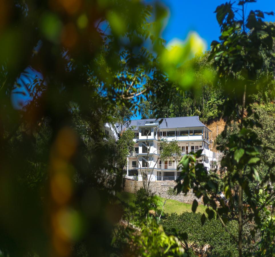 Hôtel Hostess Thekkady Extérieur photo