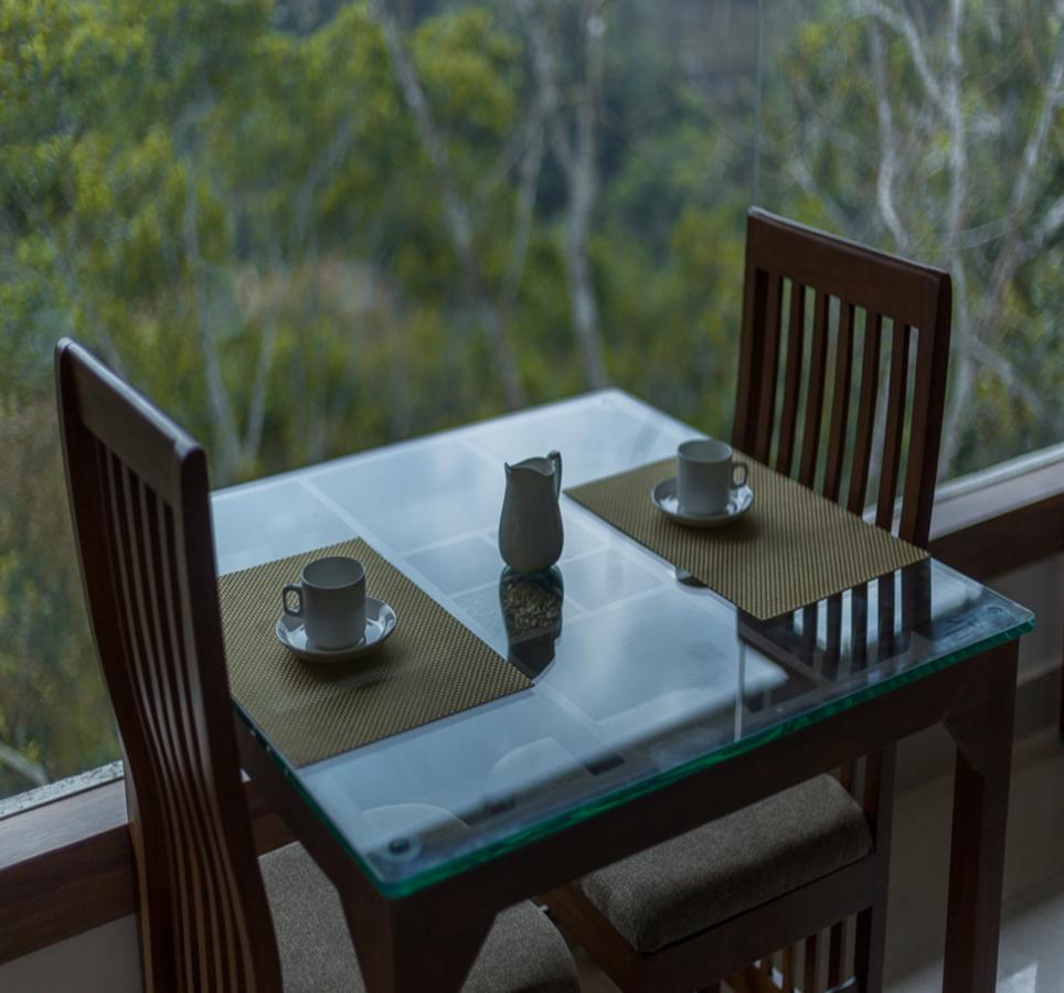 Hôtel Hostess Thekkady Extérieur photo